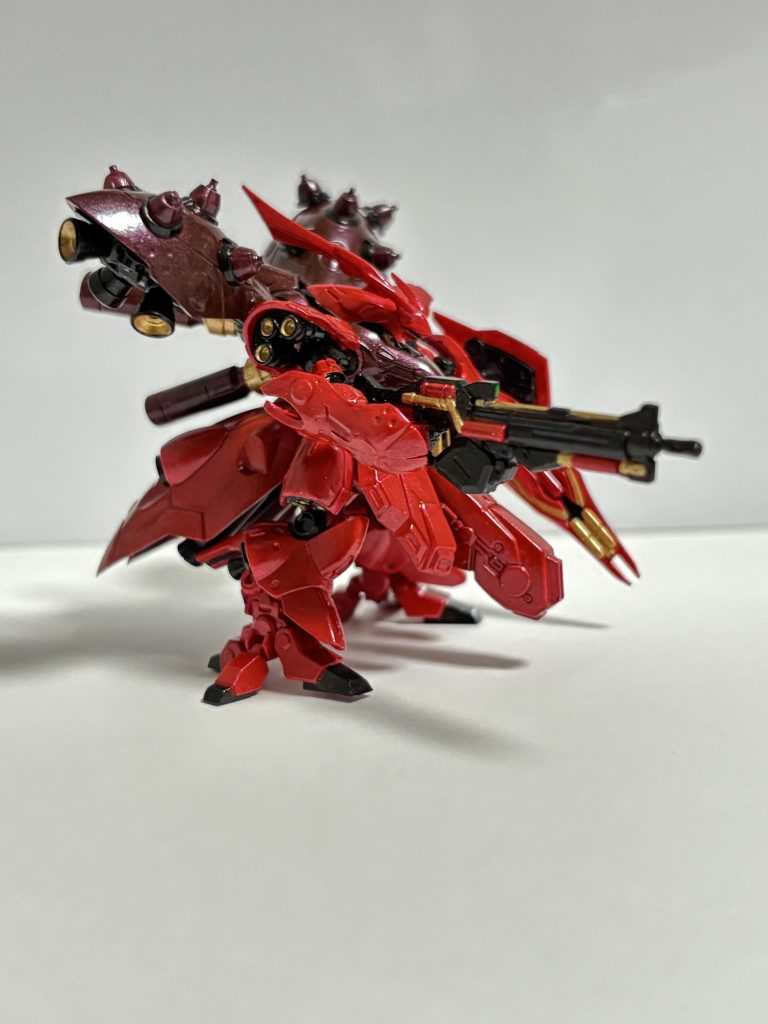 濃い赤は関西私鉄を意識したマルーン。再現度は微妙ですが調色楽しい(zaku-kao2)