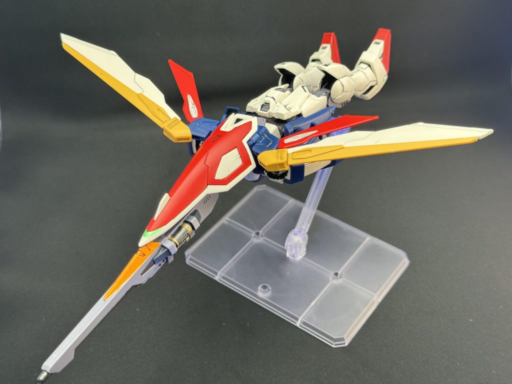 なんちゃってバード形態ちゃんと変形できるようにいじろうかなぁ…とも思ったけど、それならHGでいいかな…