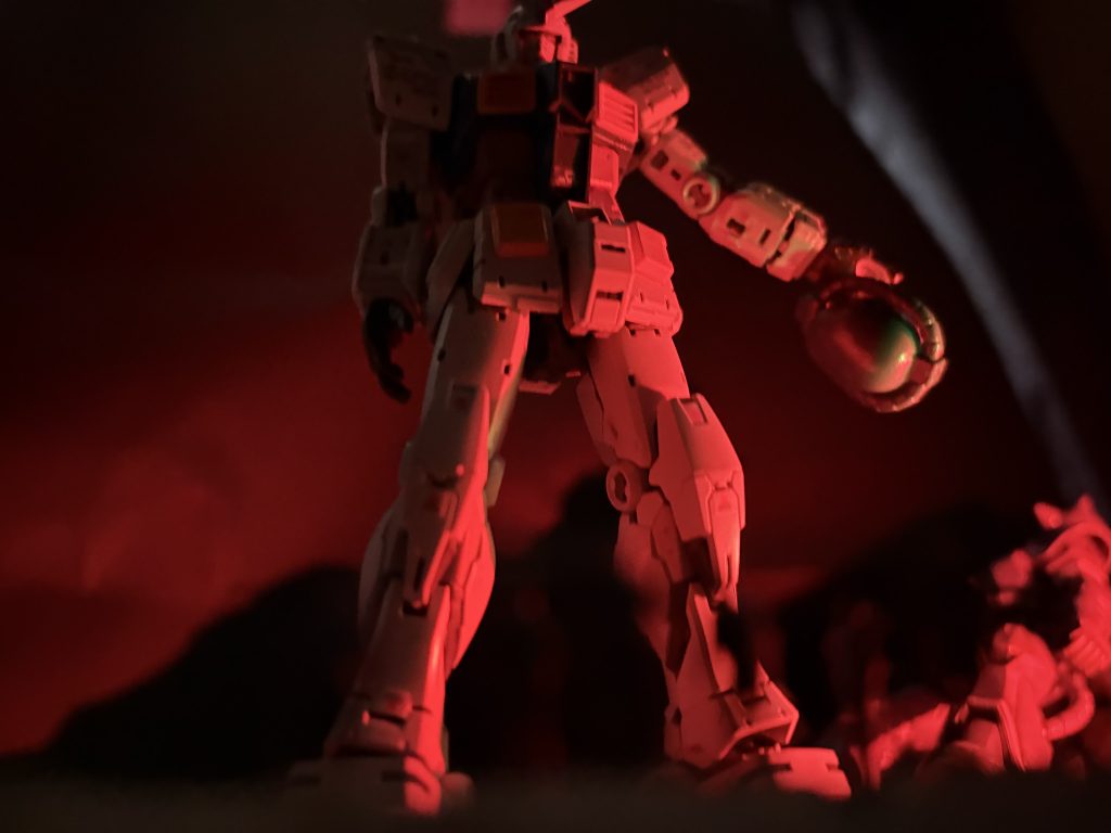 白い悪魔–2枚目/制作者：ざびっくん