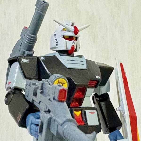 改造リバイバルガンダム（プロトタイプ風カラー）で遊んでみた。