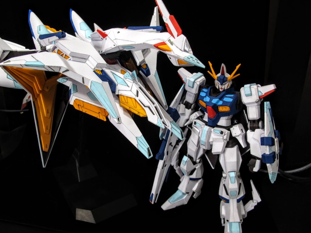 FFユニットと並べて。両者ともデカいので、画角の調節が難しいです…