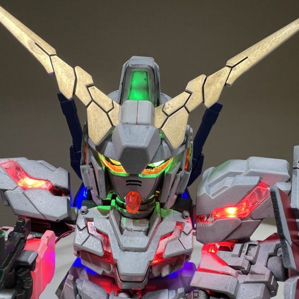 SD ユニコーンガンダム(デストロイモード)