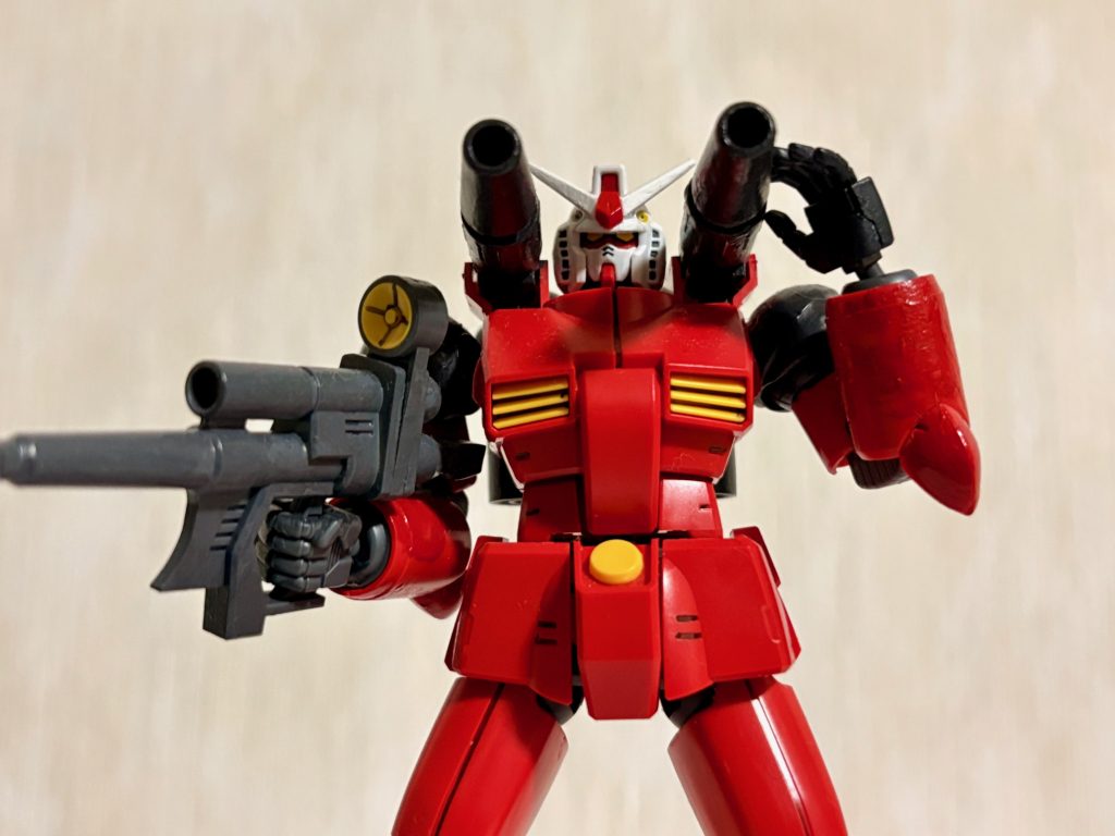 あと機体も赤くてガンダム頭なので明確に殺意が伝わってくるな(zaku-kao10)