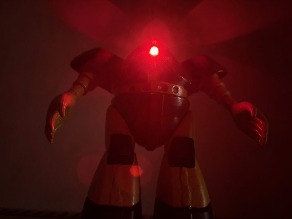 もちろん発光ギミックは健在。