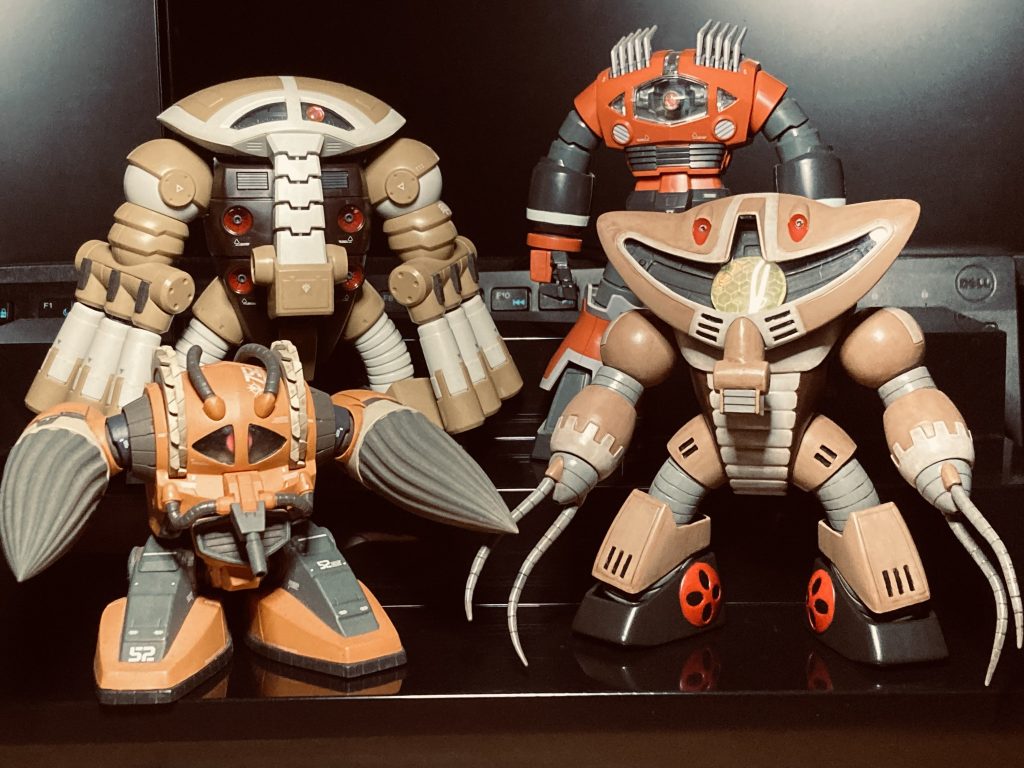 制作期間は約10ヶ月。実作業日数は1/3くらいかも😓ガンプラ素組み歴は長いけど、ここまでの改修は初めてだったので、苦労や思い通りにならなかった箇所は多々あるけど楽しい体験でした。その甲斐あってアップデートしたボツメカ4体を1/144で並べる夢が叶いました☺️問題は少し燃え尽き症候群に陥ってることでしょうかwご覧いただき、ありがとうございました。