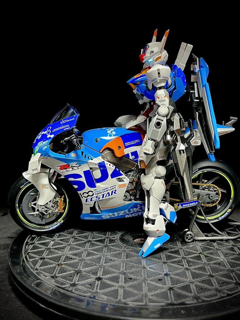 しつこいくらいのデカールと塗り分けで情報量を増やしました🤩