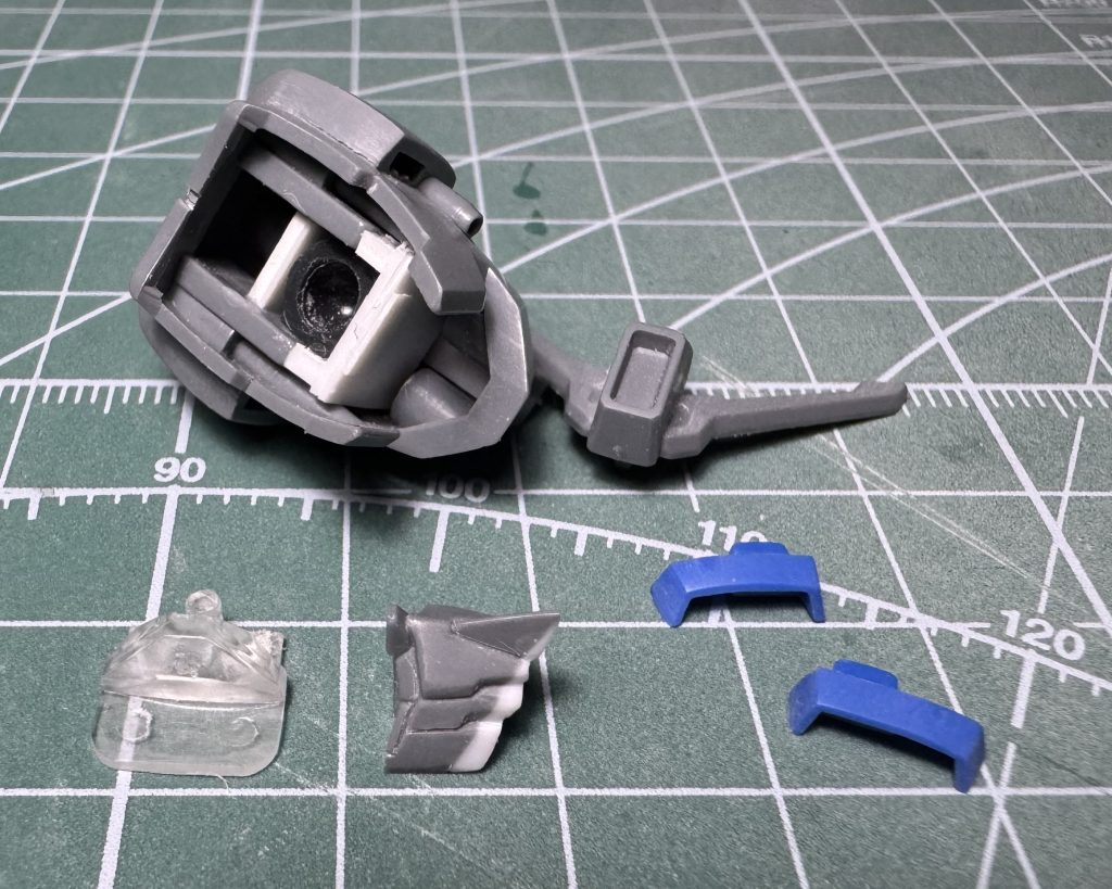 小顔化と後ハメ加工