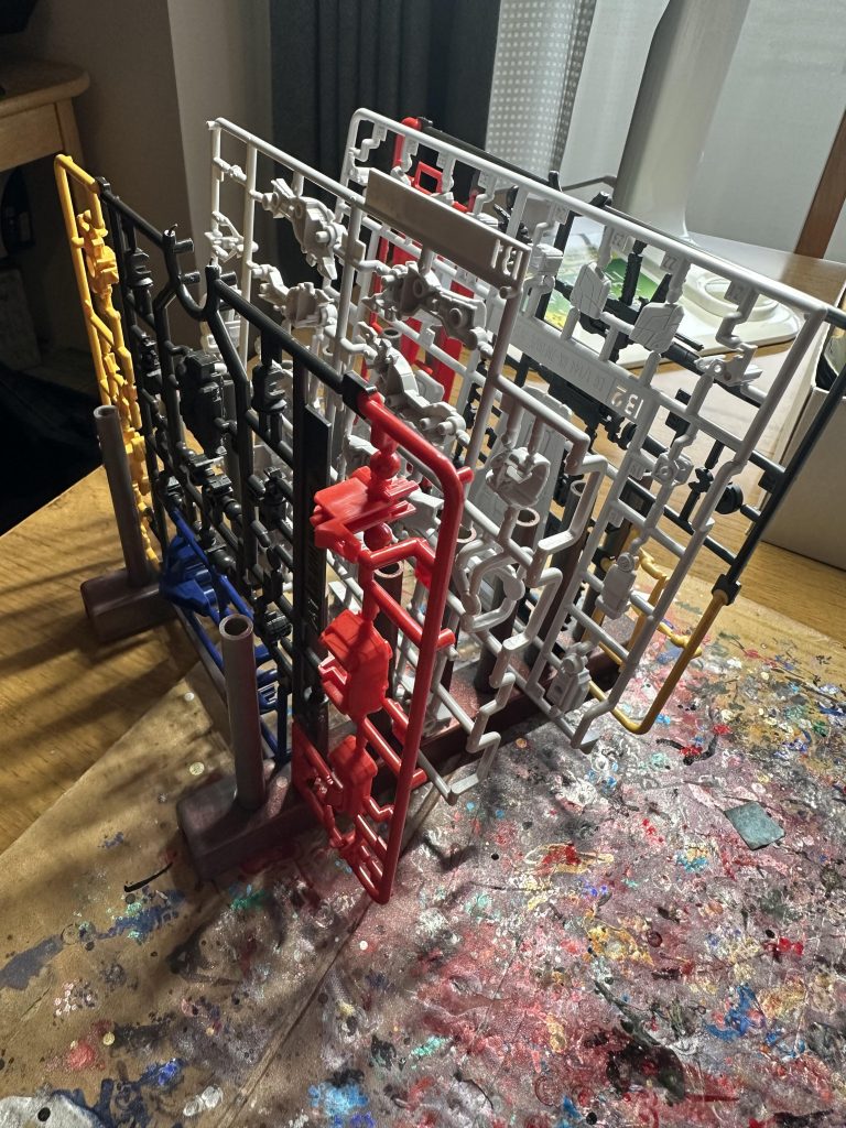 ランナー4枚だけからここまでのキットができるってバンダイのすごい技術。