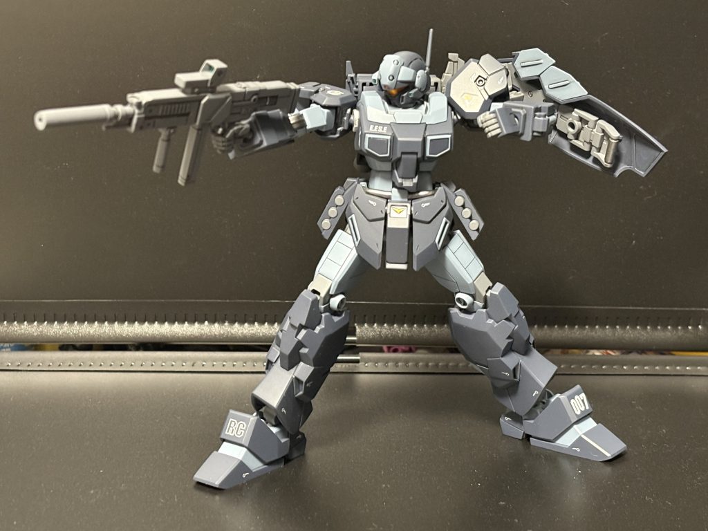 もちろんビームライフルも装備出来ます。