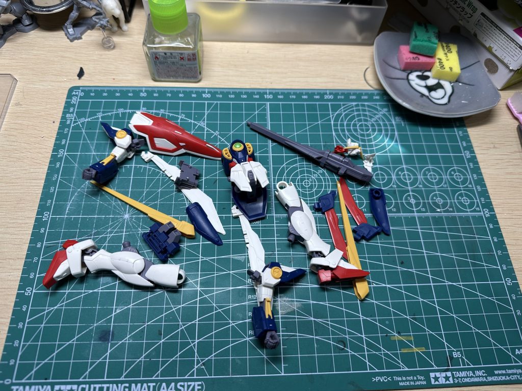 2日目の16:30、工作が全て完了! モールド、凹モールドの彫り直しは地味に時間がかかる😅