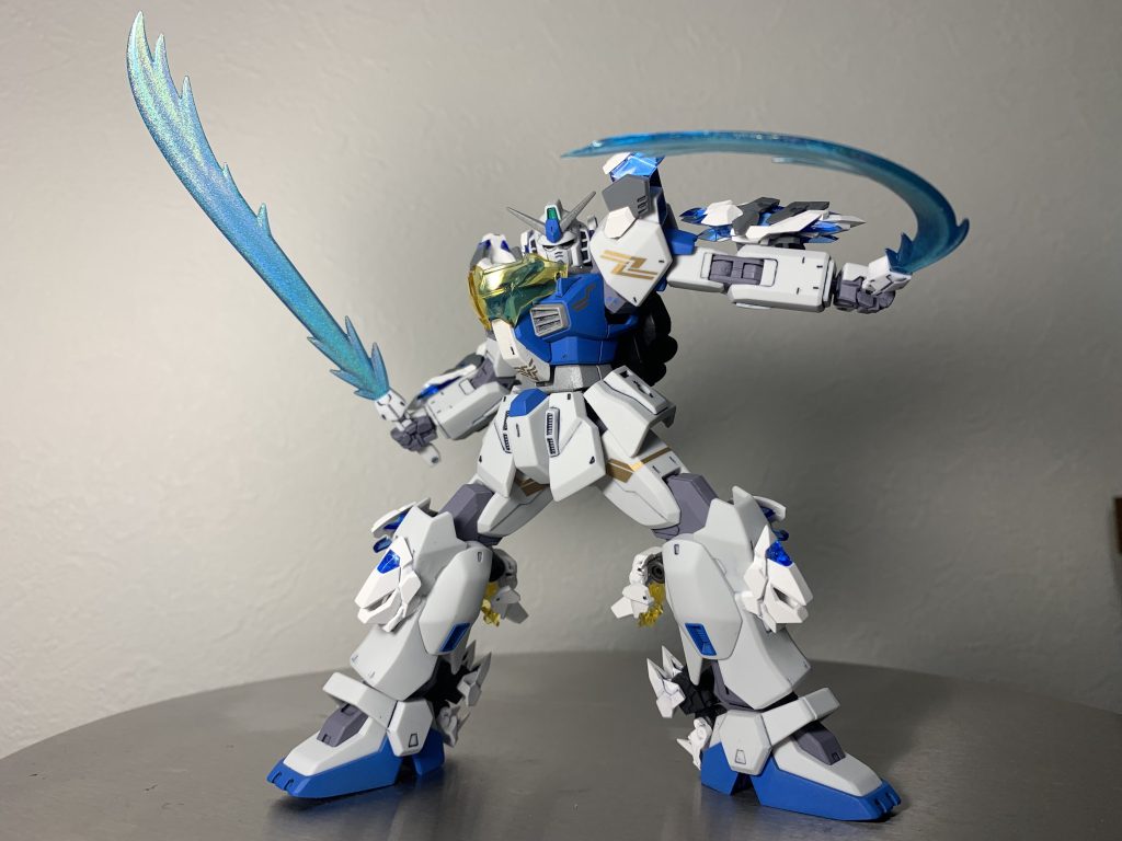 蒼牙の双剣《Azure Dual Blades》