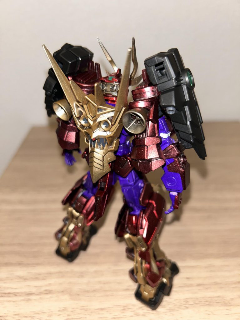 フラッシュ当てるとこんな感じ