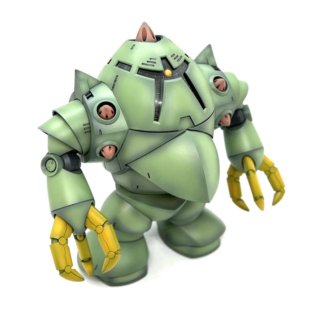 つまり素組みですね😌 ただし… このキット、パチ組みでも十分、スミ入れトップコートだけでも十二分なんですが、いざ 合わせ目消しをしようとすると途端にハードルが上がるんですよね😵難しいというよりはめんどくさい… 苦労対効果が低すぎる工程です。