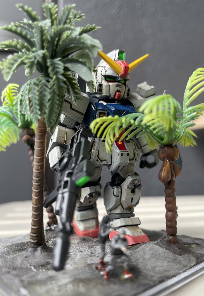 機動戦士ガンダムアンサンプル　陸戦型ガンダム　ミニチュア