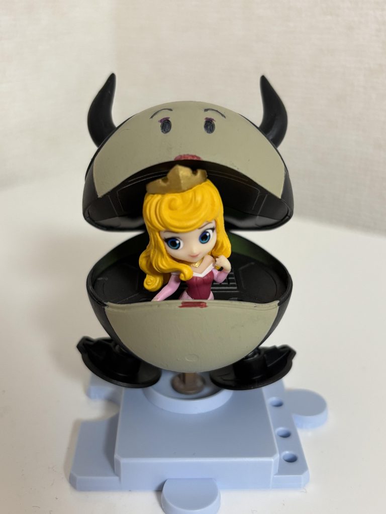 ハロの中にオー◯ラ姫が搭乗します。