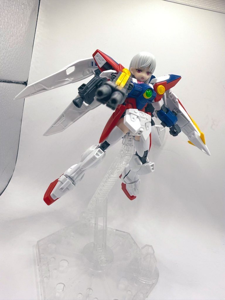 まあ1時間くらいで組んだやっつけ仕様なので塗装どころかスミ入れすらしてませんが。