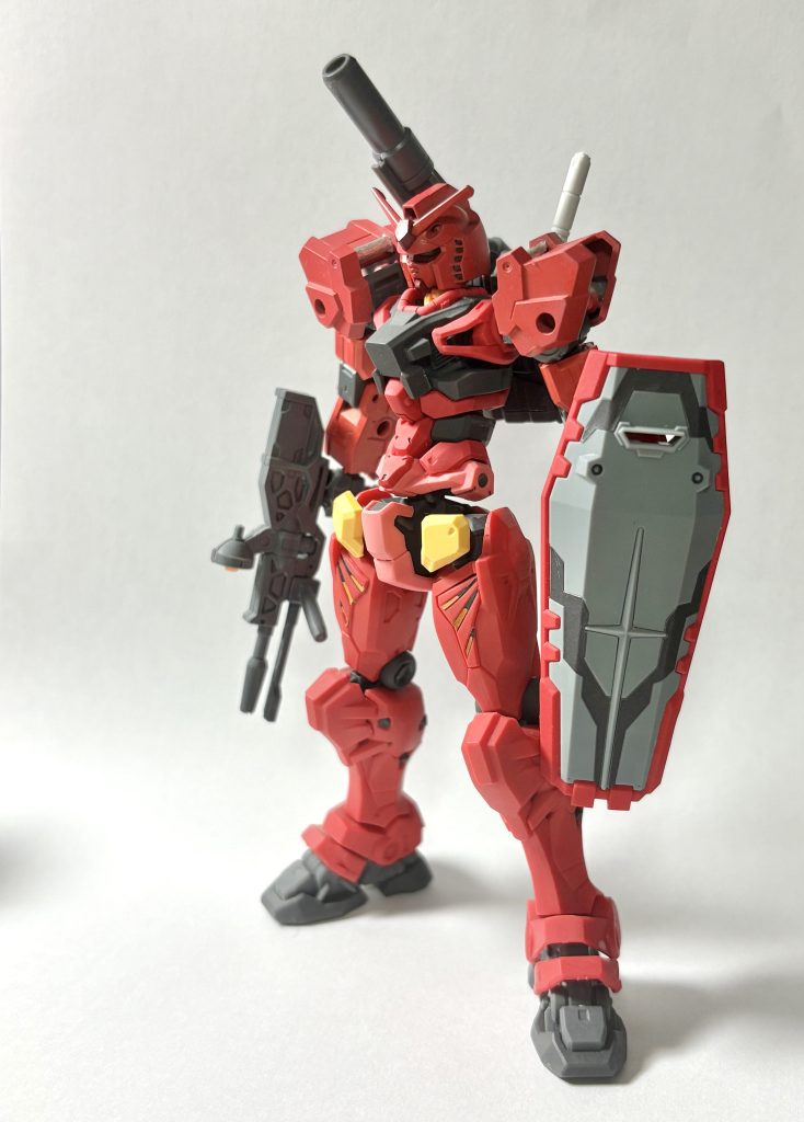 赤いガンダムー赤いやつは部品だけと思っていたがー。装備var。んーかっこよくないですか!(gundam-kao3)