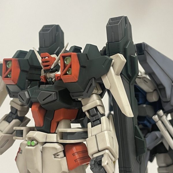 HGライトニングバスターガンダム