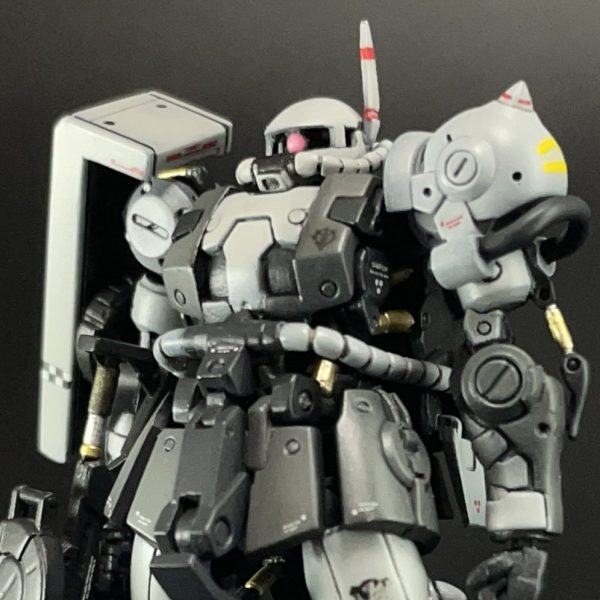 アーティファクト　高機動型ザクⅡ