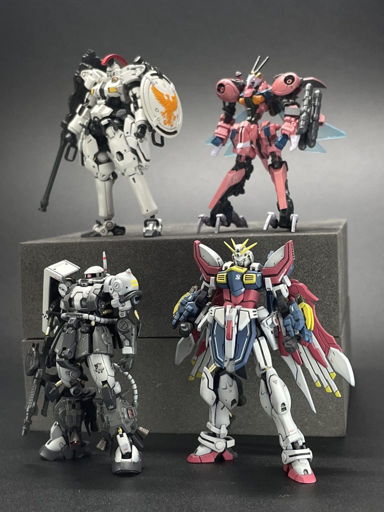 ph4高機動型ザクⅡ(1体です…)、トールギス、マークトゥー、ウイング、パラスアテネ