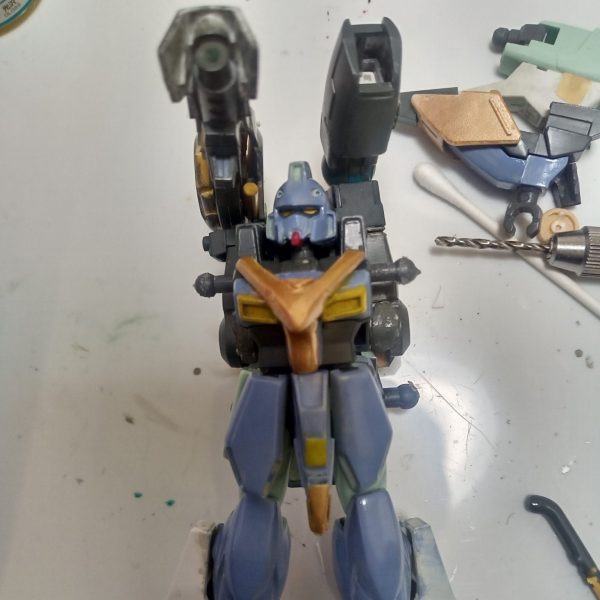 もう後先考えず思いつくままくっつけていきます。先はまだまだですが途中で飽きてしまう前に何とかゴールしたい…