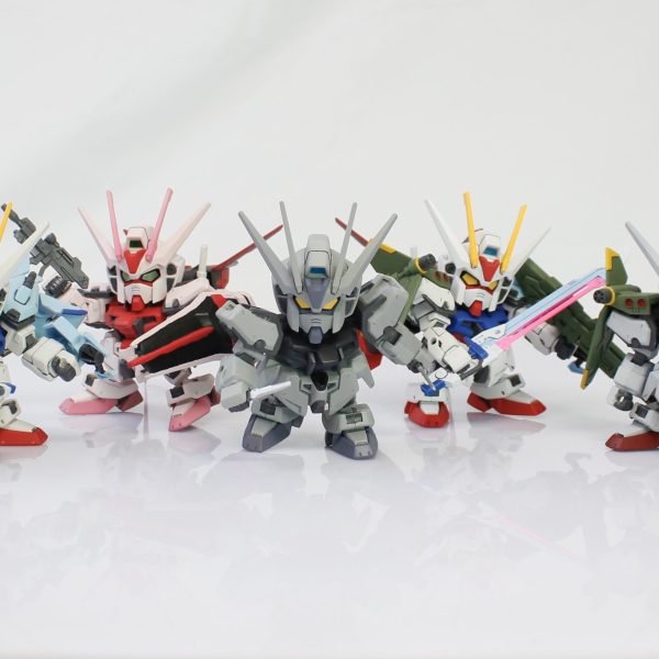SD ストライクガンダム