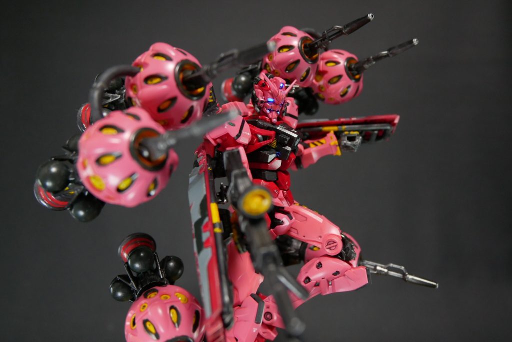 HG　赤いガンダム　頑張って塗分けた.ver–9枚目/制作者：suteteko76