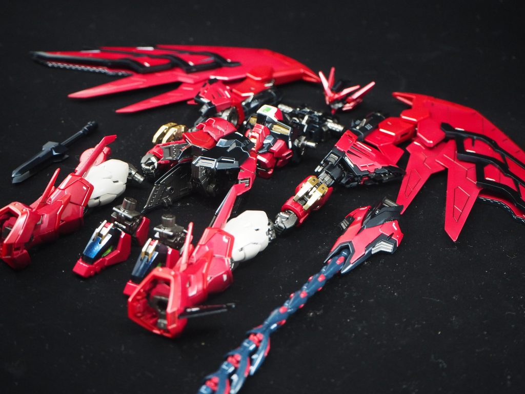 RGエピオン　スペシャルコーティング風塗装–4枚目/制作者：コデブのガンプラ工房