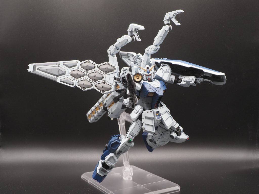 EXPO2025 1/144 RX-78F00/E ガンダム (EX-001 グラスフェザー装備)–3枚目/制作者:amine
