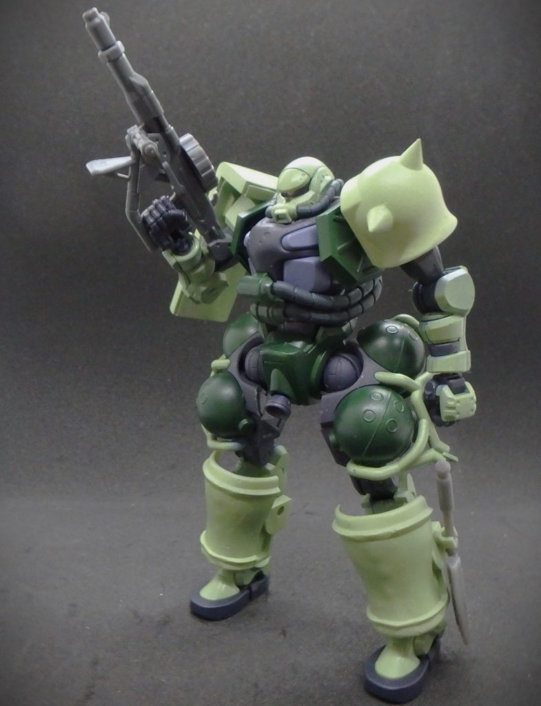 武装はさすがに純正は手に入らなかった。サードパーティ製のもので我慢してくれ。