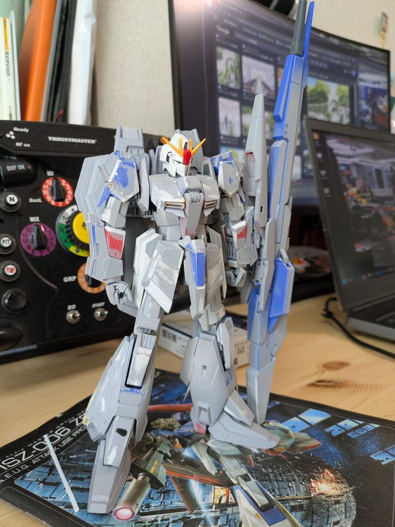 粗を見つつ、ディテール検討。個人的にベストZの一つであるrecklessのｚとか見ながら、ver2.0の素材を生かしつつ検討しています。