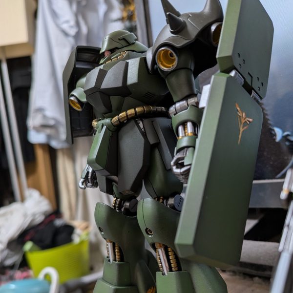 HGUCギラドーガ制作中（1枚目）
