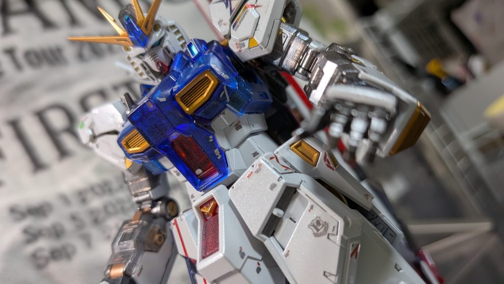 RG RX-93ff νガンダム　半クリアカラー仕上げ