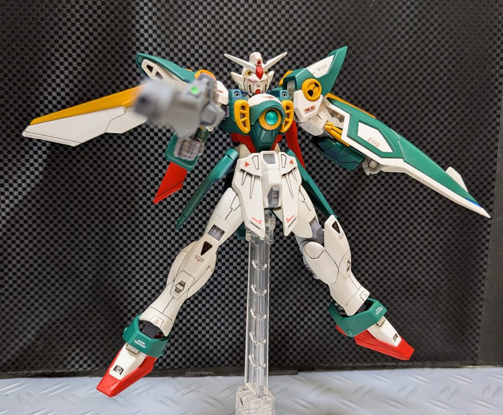 ウイングガンダム（フェニーチェカラー）