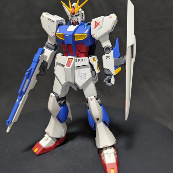 エントリーグレードνガンダムトリコロールカラー