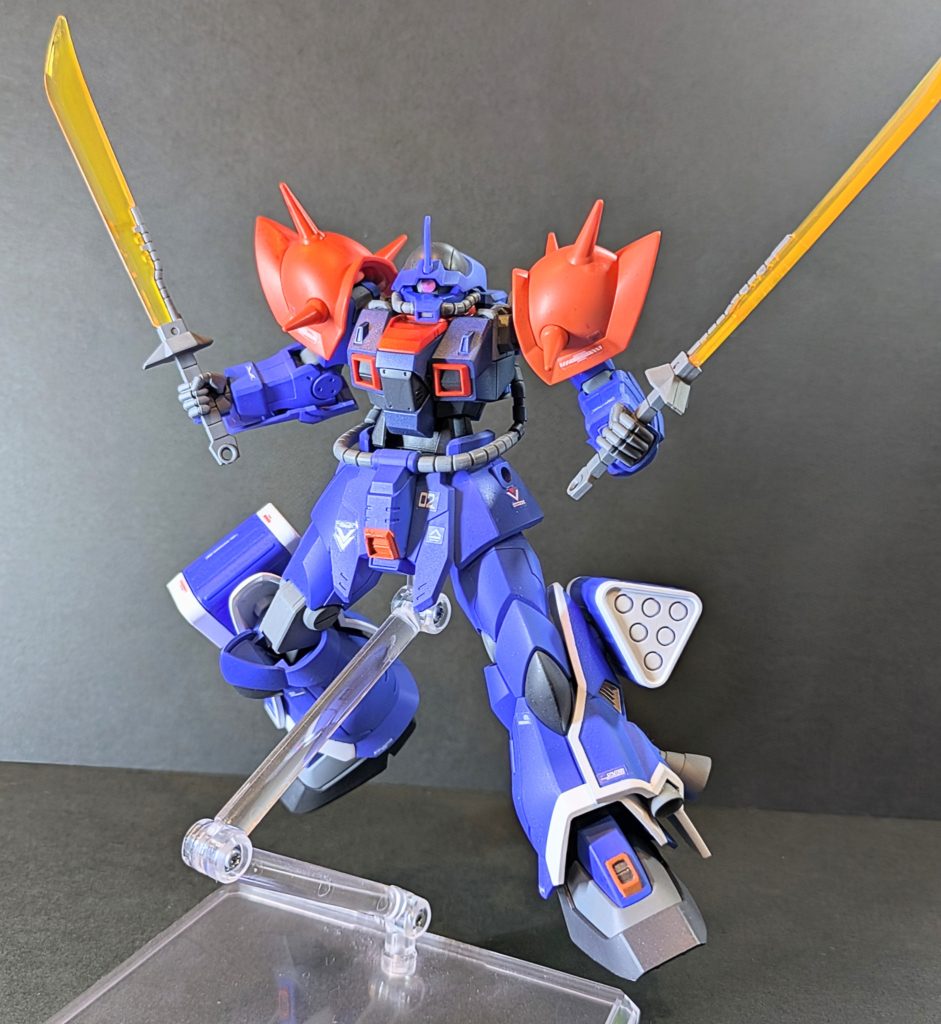 ミサイルポットとスラスターの白色は色分け苦労しました。