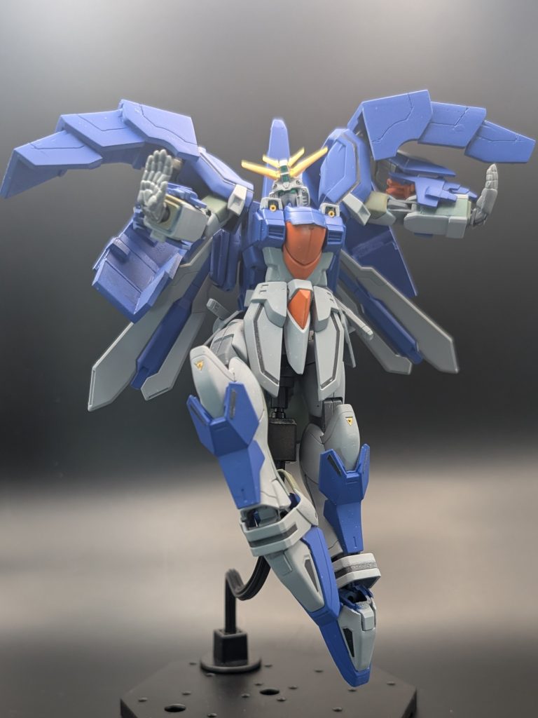 可変機構でつま先がピンと伸ばせるのでこんなポーズもできます