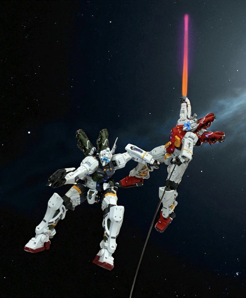 せっかくなのでスガイ機とのMAVを組んでポーズを何枚か。