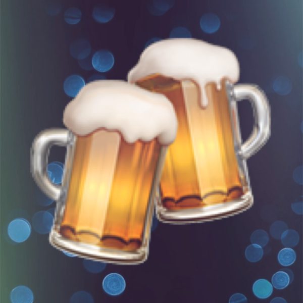 よ、よくも俺の・・・俺の部下をっーーー💢三連ビーム砲の弾幕を張りつつ、ビームランサーを振り上げる。お、俺を、一人にっ、するなぁーーー。白と紫が重なる。背中にビームを生やしたドライゼン。だが・・・マッシュの意識は。・・・・おっ？気がつけば酒場のテーブルに膝をついていた。もう酔ったのか？弱くなっちまったなぁ〜^_^側にはいつも共にいた仲間が笑っていた。ジョッキを持ちつつ話しかけてくる。待ってたんだぜ？お前がいないとやはり始まらんからなぁ^_^ふと目尻に涙が流れる。・・・そうだ。俺は・・・お前らに・・お前らに会いたかったんだ（ ;  ; ）後はラスト3枚の画像をご覧ください^_^（5枚目）