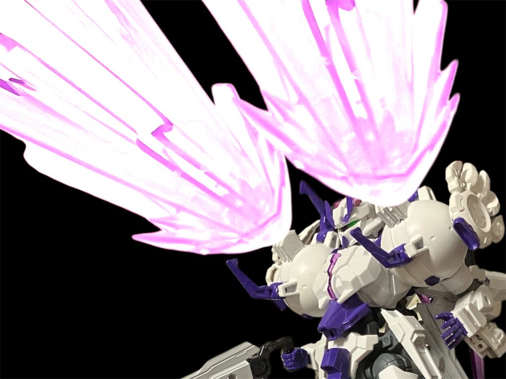 掟破りのショックバスター^_^マウント用のショックバイトを偏光器、中止の突起物の共振体と連動して放つ^_^原典ならティンクルビットがあるべき箇所^_^