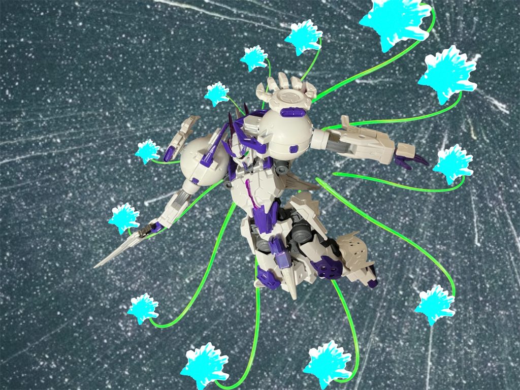 ファンネルミサイル^_^小粒のファンネルがっ!