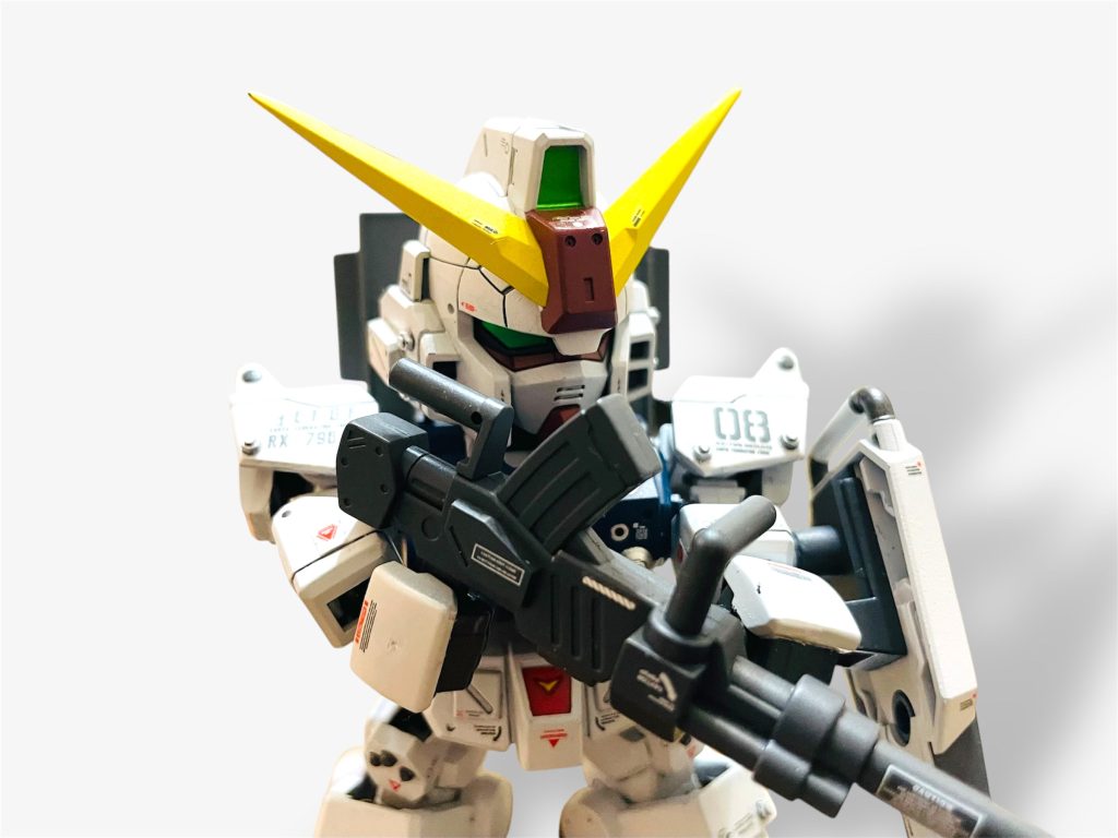 180mmキャノン(gandam-hand2)SDにハマって最近はこればっかり。HGの積みプラがどんどん高くなっています(gundam-kao5)