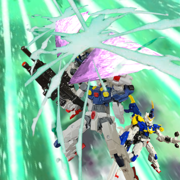 爆散したロキブランシェの腕を見て、クロノクルーー💢貴様がっ、貴様さえいなければ💢⭕️ねーーー💢ヴァリアブルランチャーの砲火にビームシールドを構えつつ挟むエコノミー！やらせないって言ってるだろうがっ‼️アタシらがいる限りねっ！エレノアさん！リオーネさんっ！！またしてもしつこいぞっ、女ぁーー💢一瞬をついてボロボロのエコノミーを突っ込ませる！？「「女を舐めんなぁ‼️‼️」」爆発から抜けたクロノクルがチャージ済みのヴァリアブルランチャーっ！！ガンダムっ‼️‼️‼️両腕からビームシールドでたえる。爆発。から飛び出した両腕を持って行かれたG-Vサード。勝ったっぁ^_^と束の間、光の翼が機体同士を交差した瞬間、リカルキノスの両腕両足を切り裂いた。決着か？ （3枚目）