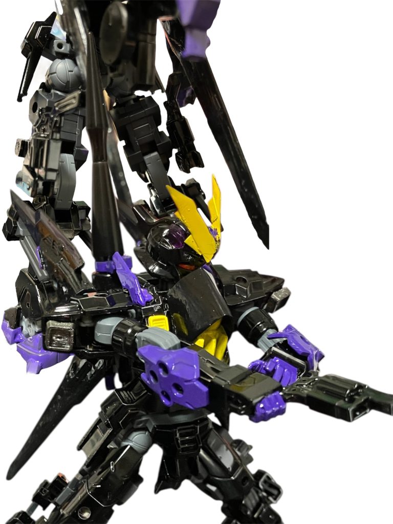 ガンブレードはX1と違い、太ももにホルスター配置^_^