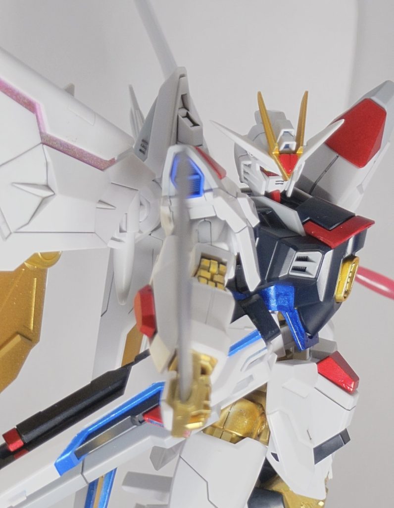 【部分メタリック】HGマイティストライクフリーダムガンダム