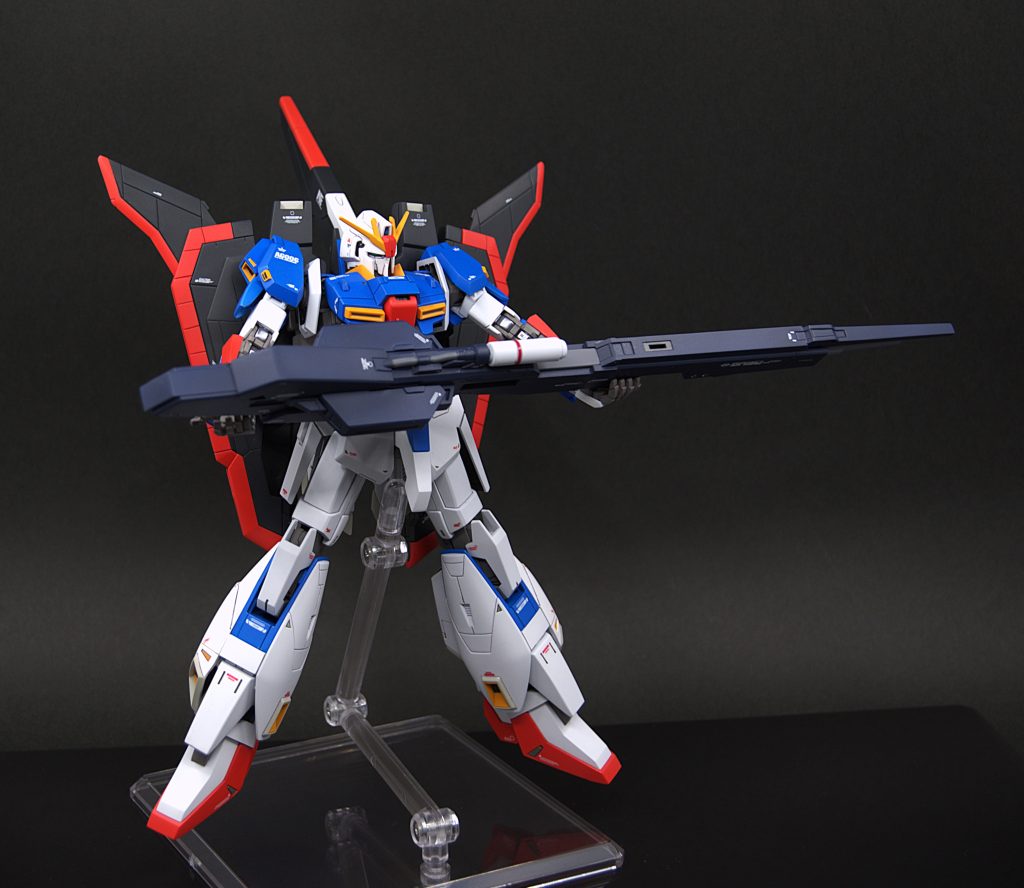 ハイパー・メガ・ランチャーはメタルロボット魂を参考にアームを追加。30MSのジョイントの組み合わせで出来ています。