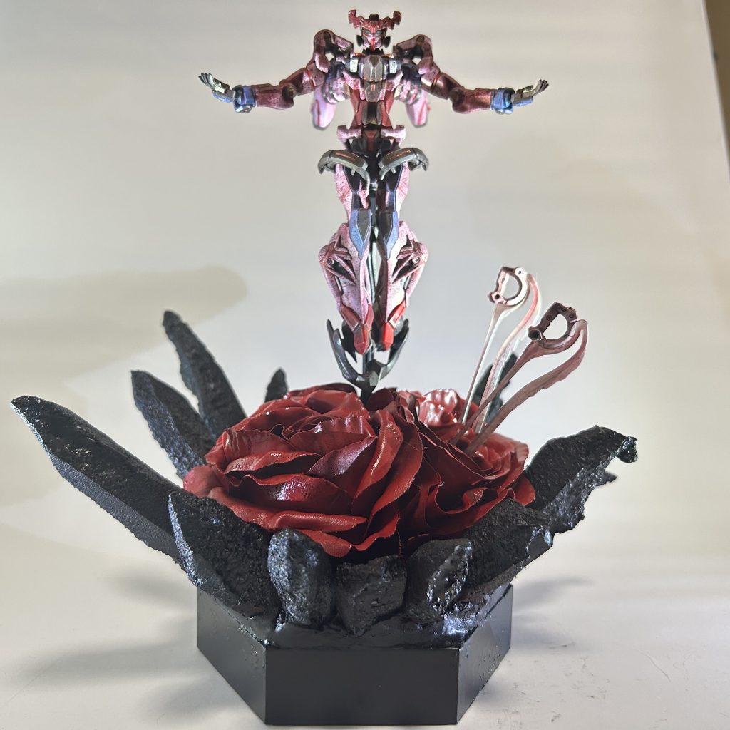 以前の投稿とは少しビームサーベルの位置だったり、造形を変えています。