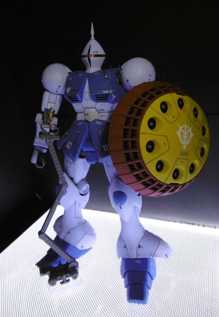 盾は気にいった作例からイメージを拝借させていただきました。