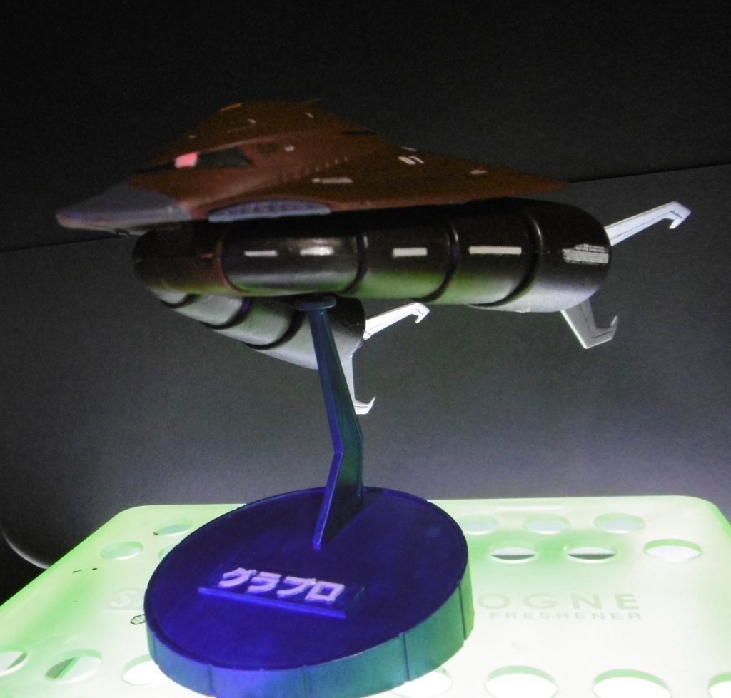 アームは合わせ目消しが上手くいかなかったので、デカールでごまかしてます。(zaku-kao2)最後までご覧いただきありがとうございました。