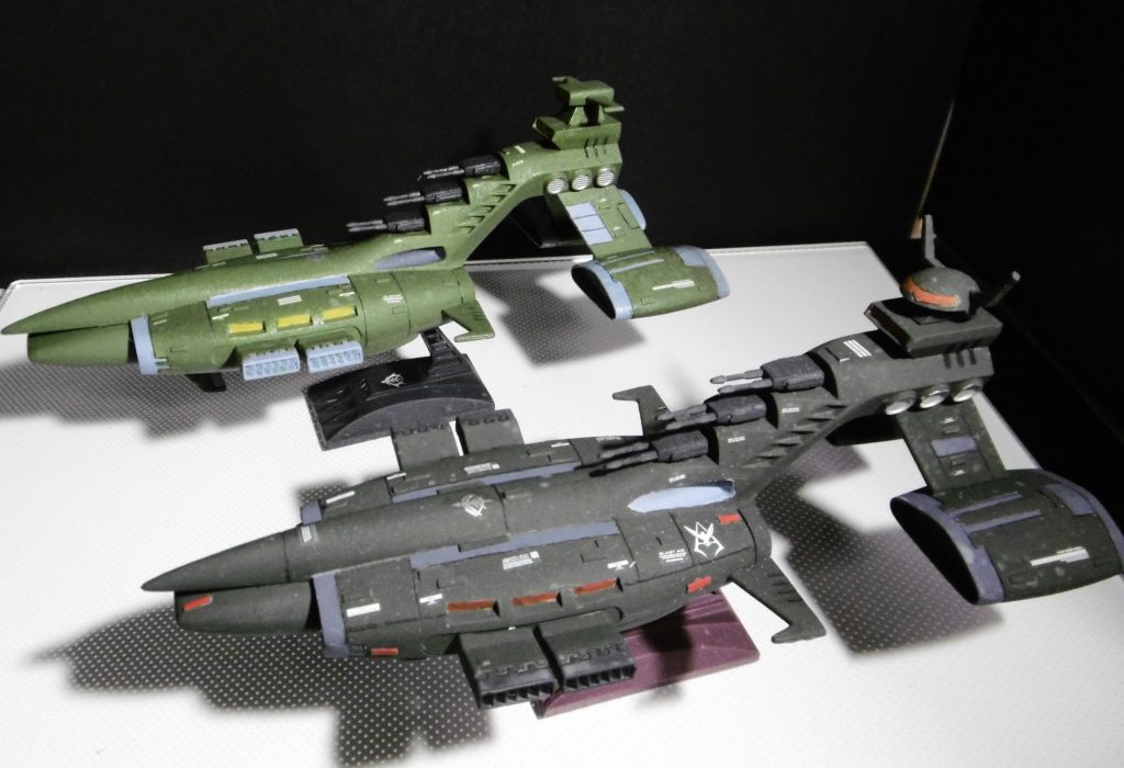 子供の頃、模型屋に行くといっぱい売れ残ってたことを憶えてますが、今見ても十分カッコいいですね。 